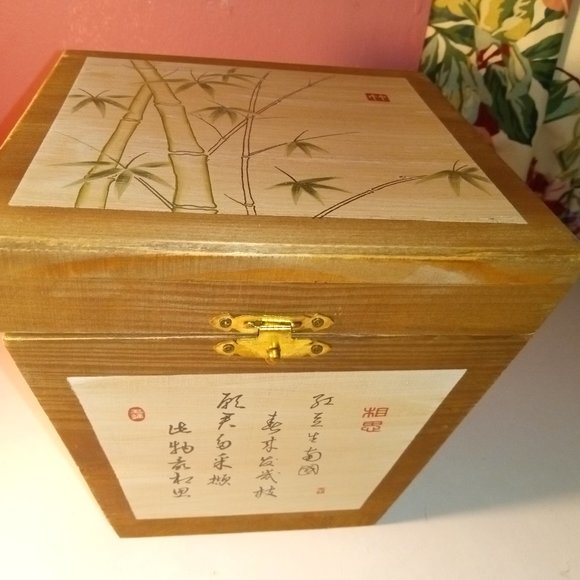 CHINESE 7" INCH WOODEN FOOD BOX STORAGE DECOR - Picture 1 of 7